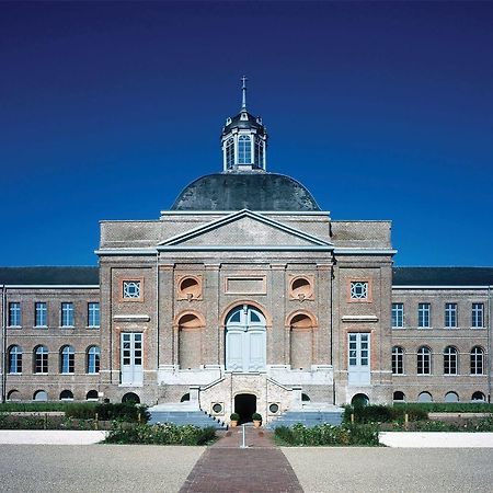 Hotel Het Godshuis Sint-Laureins Exterior foto
