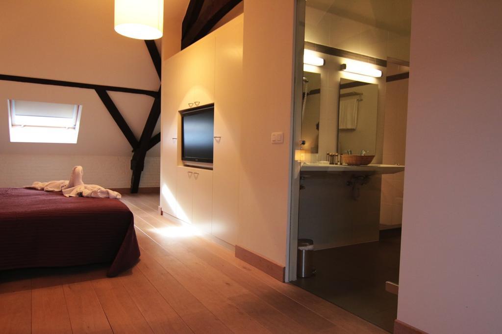 Hotel Het Godshuis Sint-Laureins Zimmer foto